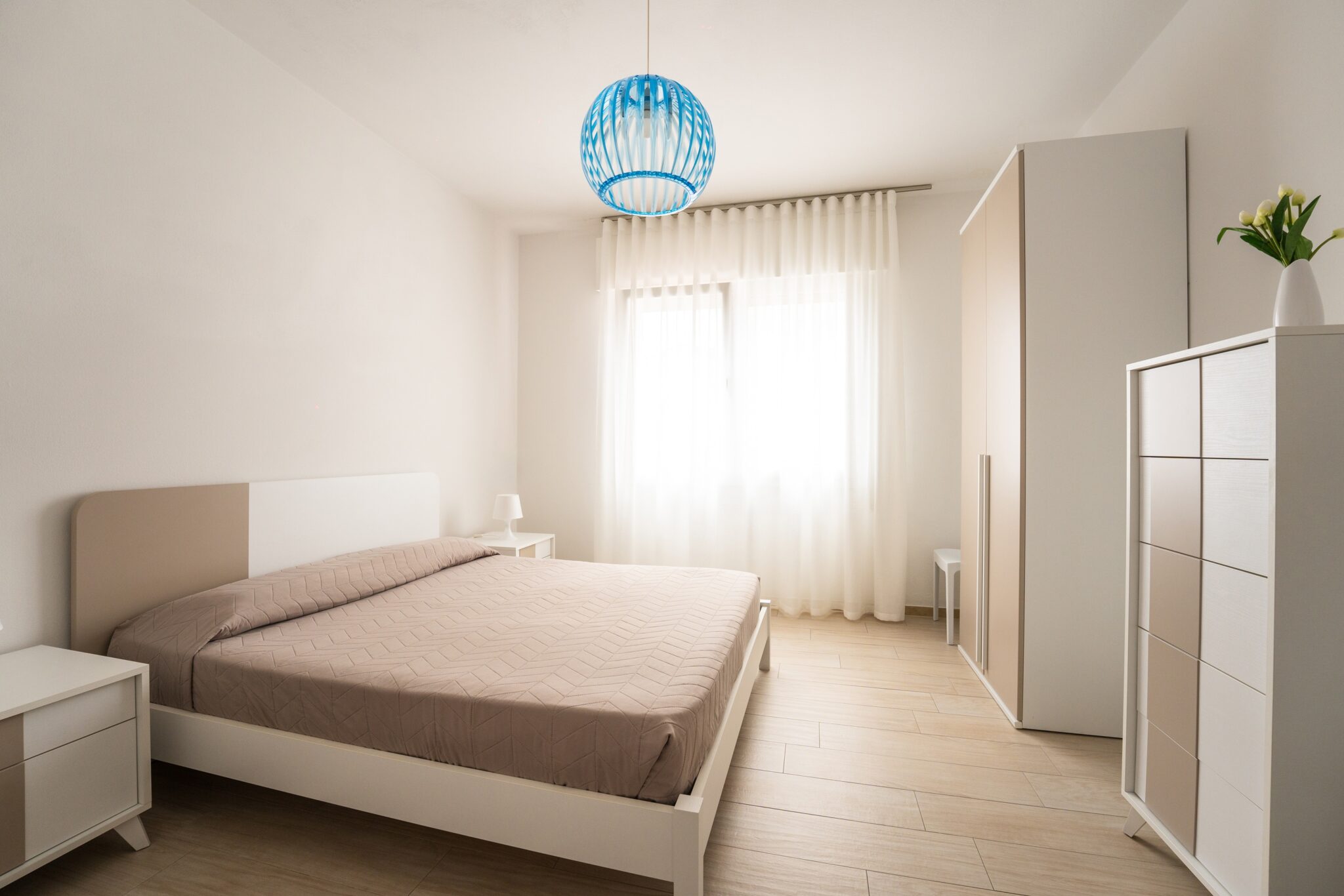 09_VI20_camera_tripla_panoramica4