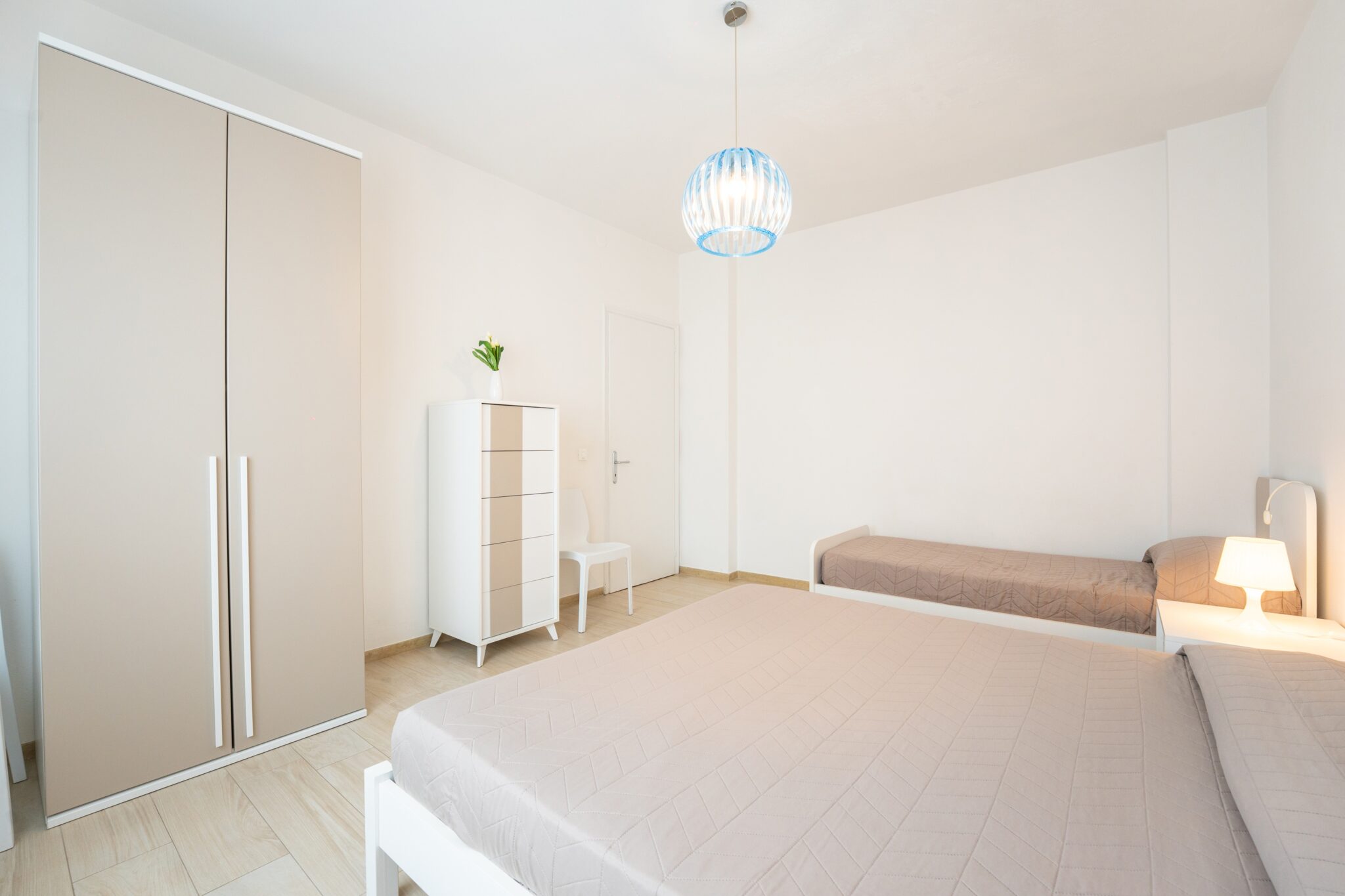 09_VI20_camera_tripla_panoramica5