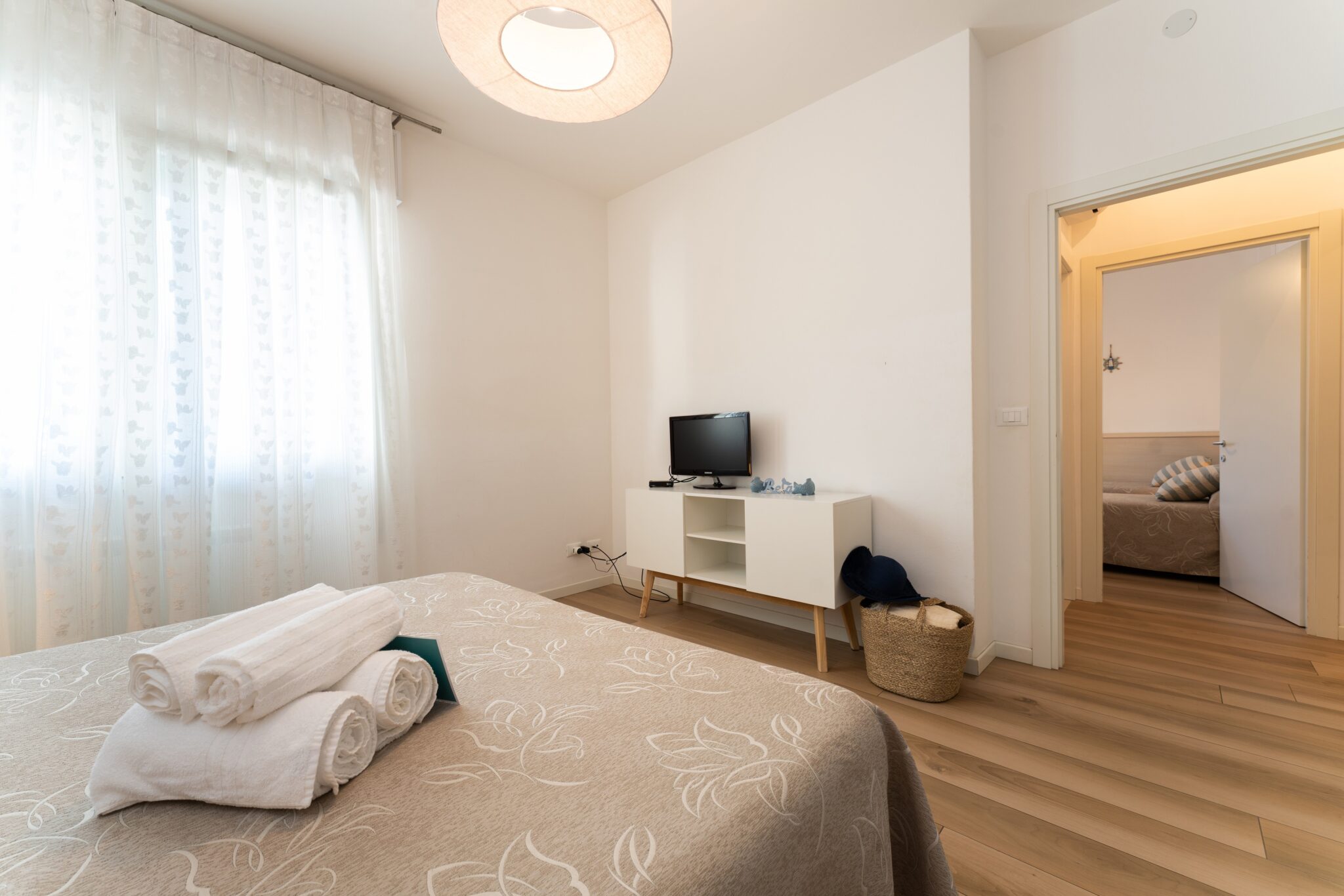camera da letto con tv